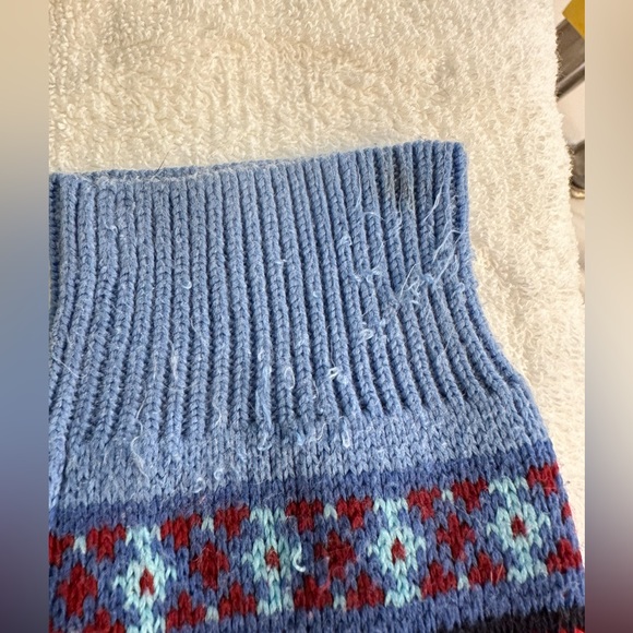 North Face Sweater size Medium - Picture 6 of 7